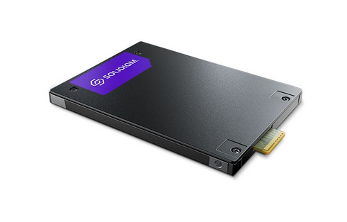 Solidigm D7-PS1030写入/混合工作负载数据中心固态硬盘